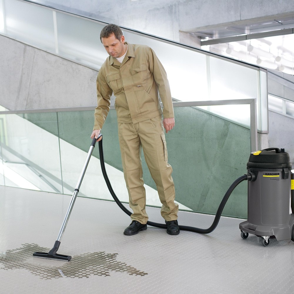ASPIRADOR DE PÓ E ÁGUA KARCHER NT 48/1 | Karcher