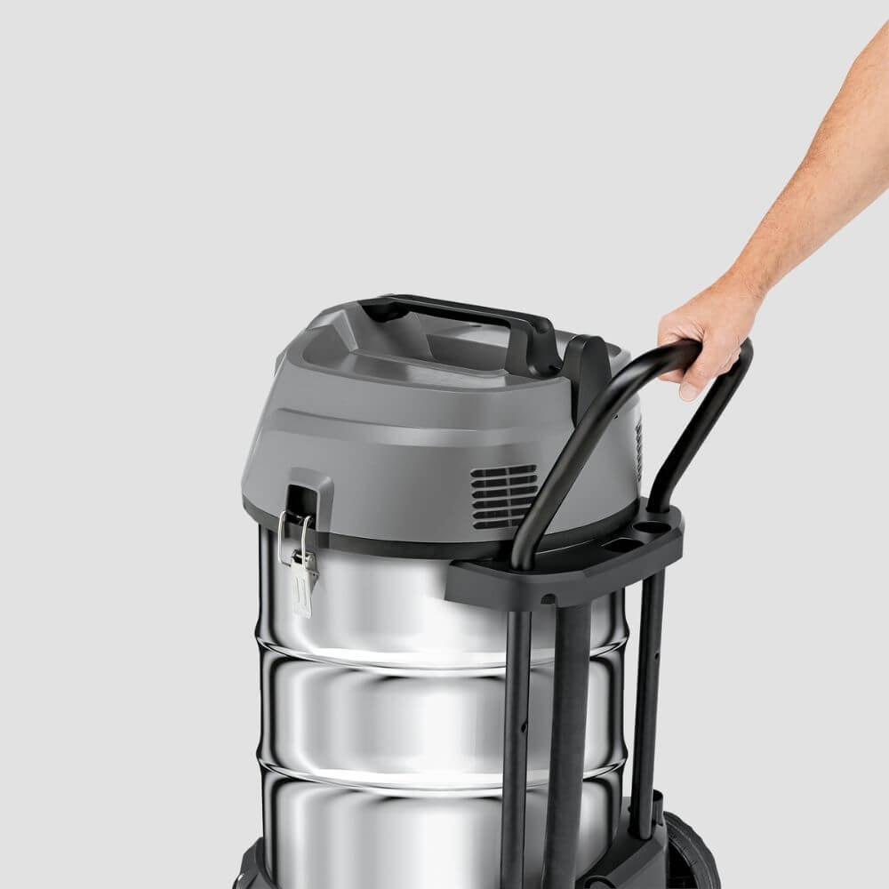 Aspirador de Pó e Água Karcher NT 70/2 - Imagem principal - 3a02711f-8bc7-4181-acbb-be76ed1c5d11