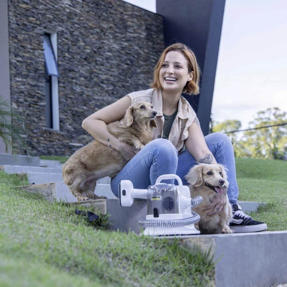 Aspirador Tosador e Desembaraçador Karcher Pet Clean - Imagem principal - 3572ce24-2b8e-4546-b192-3428bce70e3d