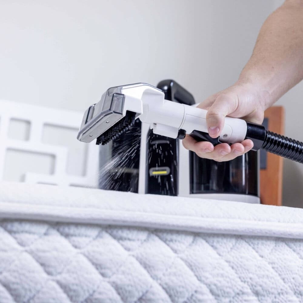 Extratora Portátil Spot Cleaner Karcher - Imagem principal - 3a8f16e3-f9cf-4fee-b17d-6d886e1d42ad