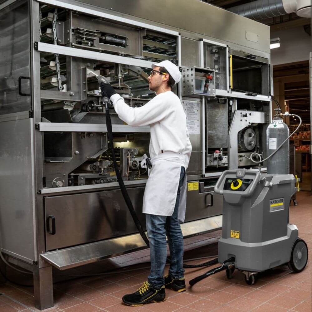 Jateadora de Gelo Seco Karcher IB 10/8 L2P | Karcher