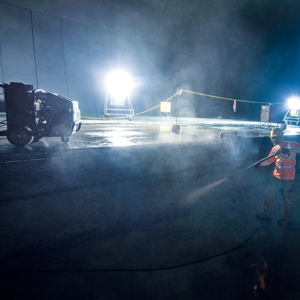 Lavadora de Alta Pressão Karcher Água Quente HDS 8/15-4 Cage New Plus - Imagem principal - a3a24cd7-9c80-4e45-9e16-57e49a13c5f1