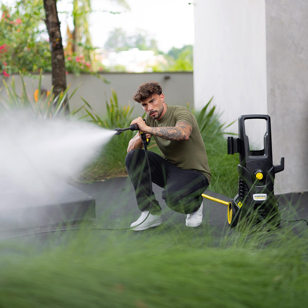 Lavadora de Alta Pressão Karcher K 5 Limited Edition Comemorativa - Imagem principal - 1dcfaebf-77e3-4b1e-8582-4e48cfab3ba6