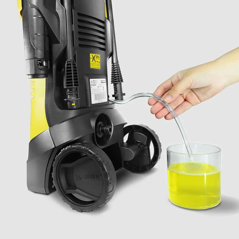 Lavadora de Alta Pressão Karcher K2 Plus Turbo - Imagem principal - fc381b00-6620-4035-835f-18b1cd081004