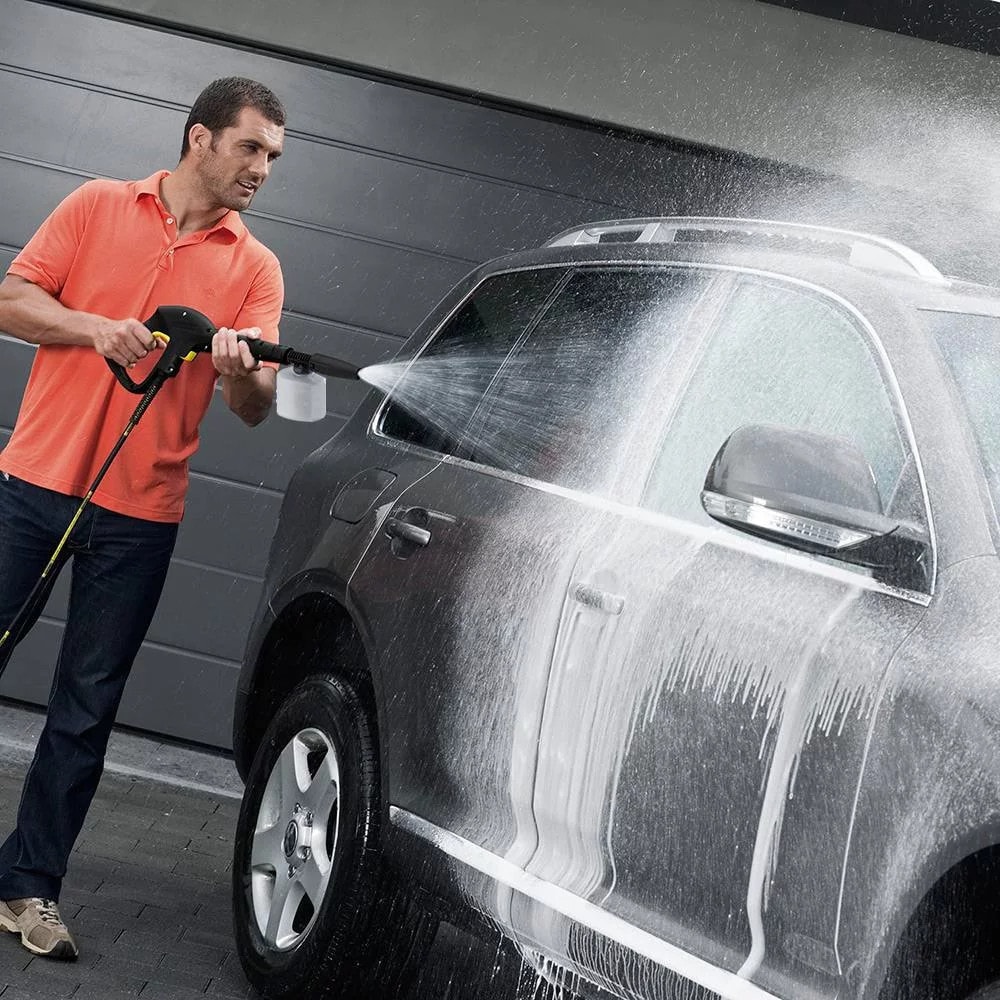 Lavadora de Alta Pressão Karcher K5 New com Snow Foam - Imagem principal - 36b3f57f-96be-4c57-b031-b59ff4cf65a5