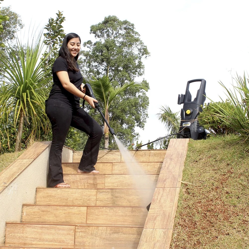 Lavadora de Alta Pressão Karcher K5 New com Snow Foam - Imagem principal - ece755ff-45f5-4137-9a4d-b80e42c84f2f