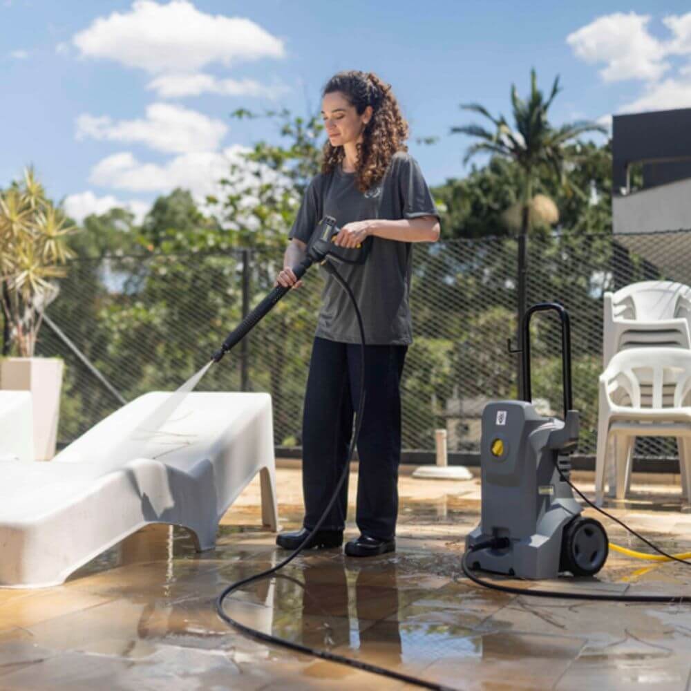 Lavadora de Alta Pressão Karcher Profissional Pro HD 400 - Imagem principal - 6a0d4a58-2379-4f65-8b71-656bcdcb0395