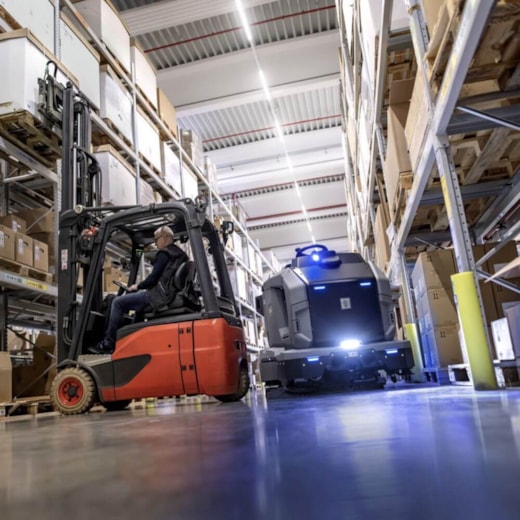 Lavadora e Secadora de Piso Autonoma Karcher Kira B 200