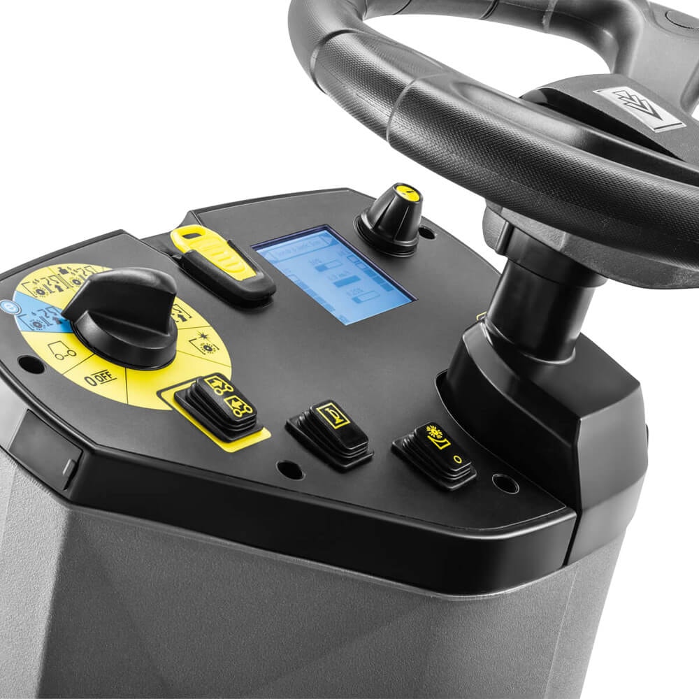 Lavadora e Secadora de Piso Tripulada Karcher BD Super - Imagem principal - e7b21b6b-d826-47de-b444-8b78e1675f31