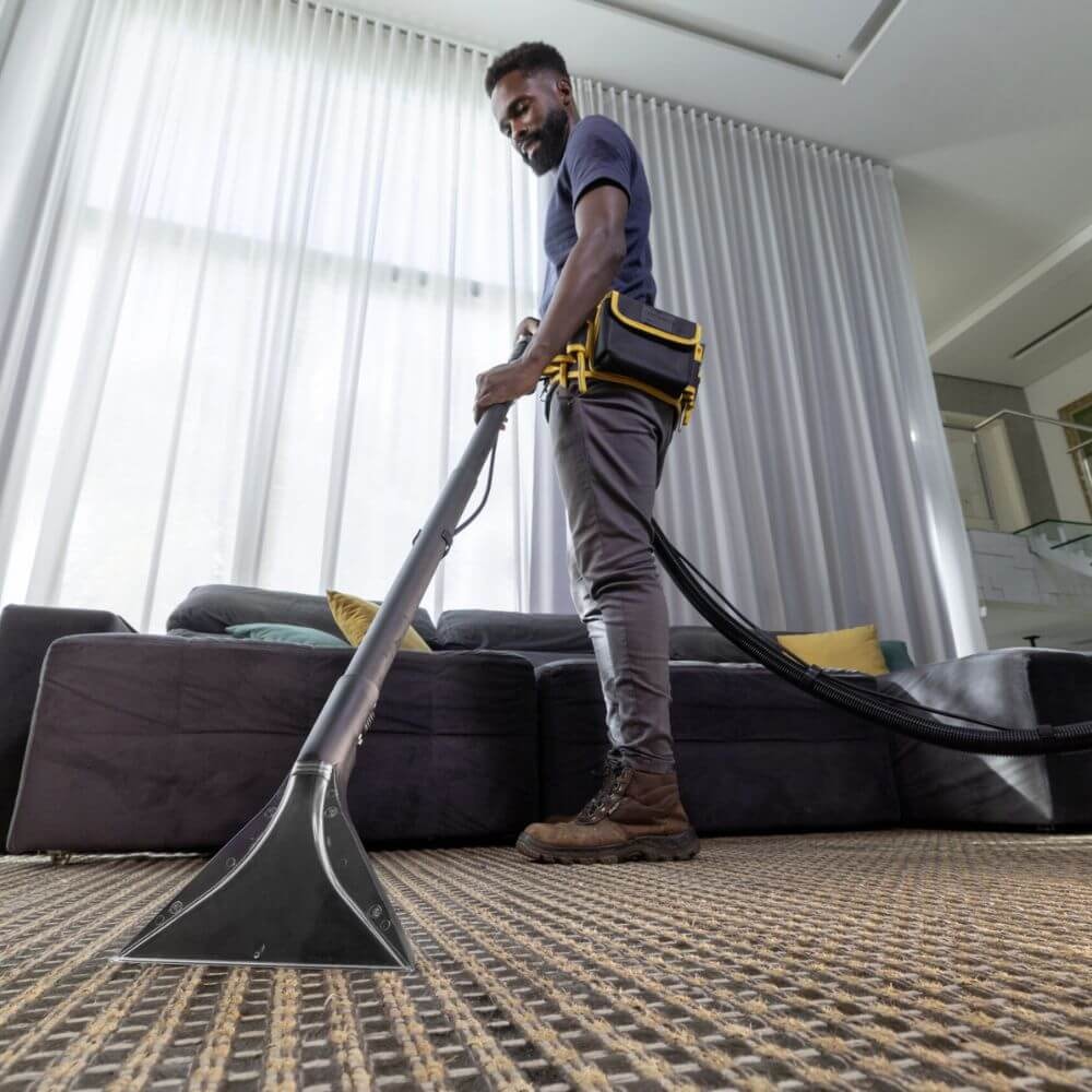 Limpadora de Estofado e Carpete Karcher Puzzi 4/16 Classic - Imagem principal - 31315fb2-e940-4cfd-83c8-1c06d5d5c1b8
